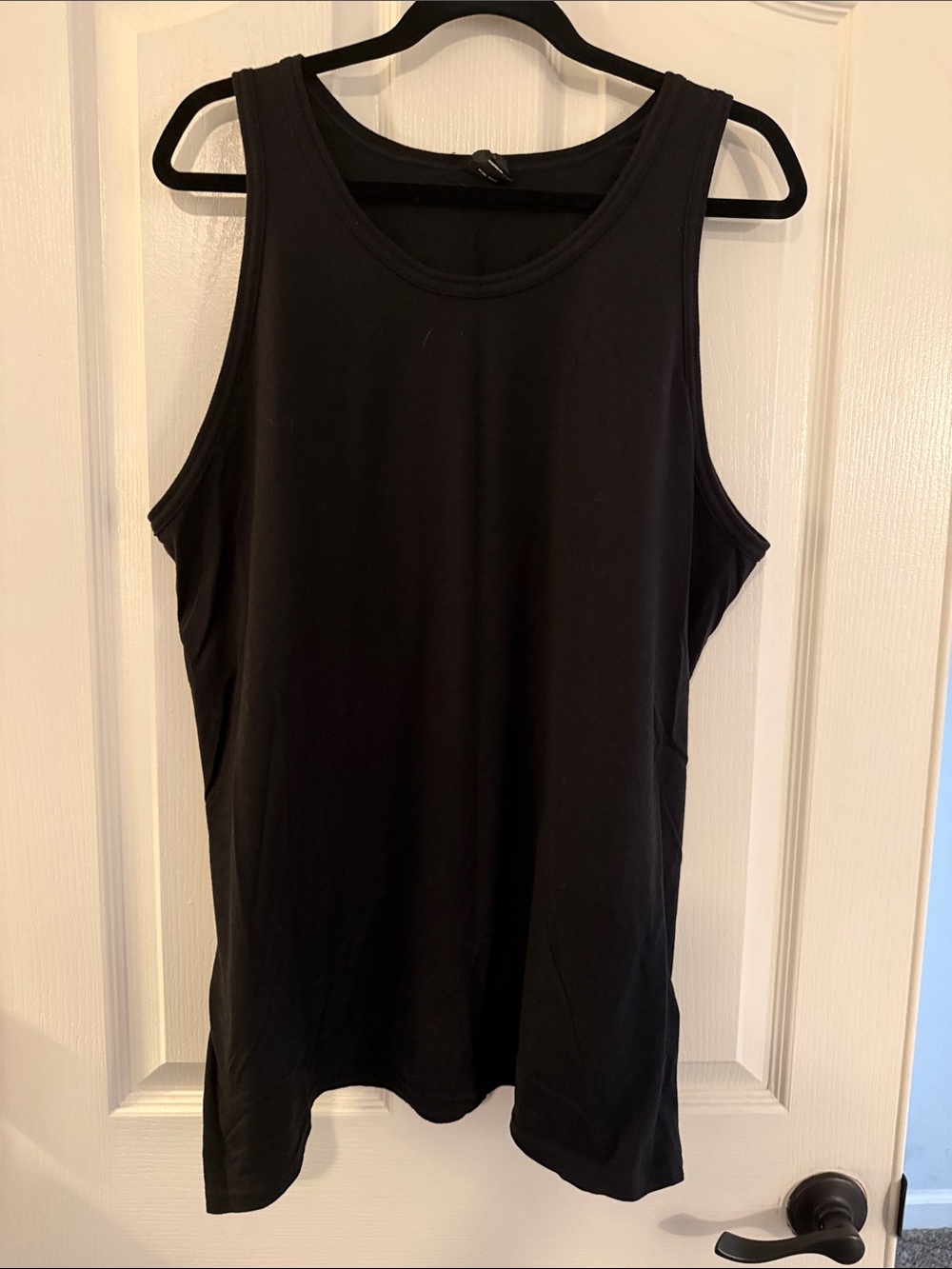 Men's Hanes tank top